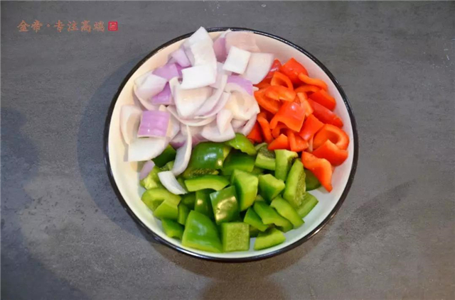 【金帝御食記】多彩香烤肉丸 【金帝御食記】多彩香烤肉丸