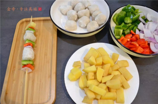 【金帝御食記】多彩香烤肉丸 【金帝御食記】多彩香烤肉丸