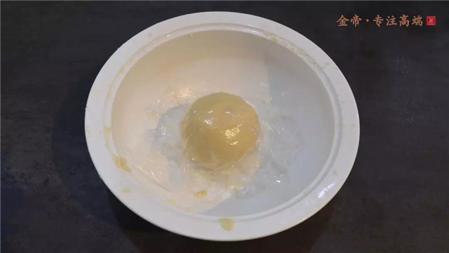 【金帝御食記】蛋黃酥 【金帝御食記】蛋黃酥